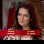 Falguni Rajani Instagram - (Monday to Saturday 8pm only on sony marathi) #shreemantagharchisunn #devika #vinuyaatutnaati #irisproduction #sonymarathi #beautifulteam