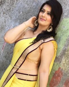 Falguni Rajani Instagram - Throwback pictures from #bhabi ji ghar par hain #&tv