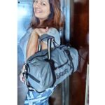 Falguni Rajani Instagram - MEVOFIT FUEL X is right size for a girl to carry it to the gym. Separate shoe pocket is add on to this amazing duffle bag. Awesome product, looks beautiful and has enough space to keep all the things. The quality and size is perfect. #vidadeembarcado #offshorelife #offtvainabag #hamper #drawstringbagmurah #tasparasut #tasjaringsurabaya #embarcados #tasgym #backpack #bags #dufflebag #traveller #moletomofft #embarcado #beboldwithmevo #viralbao #gym #gymmotivation #gymlover #quality #lightweight #goodtogo