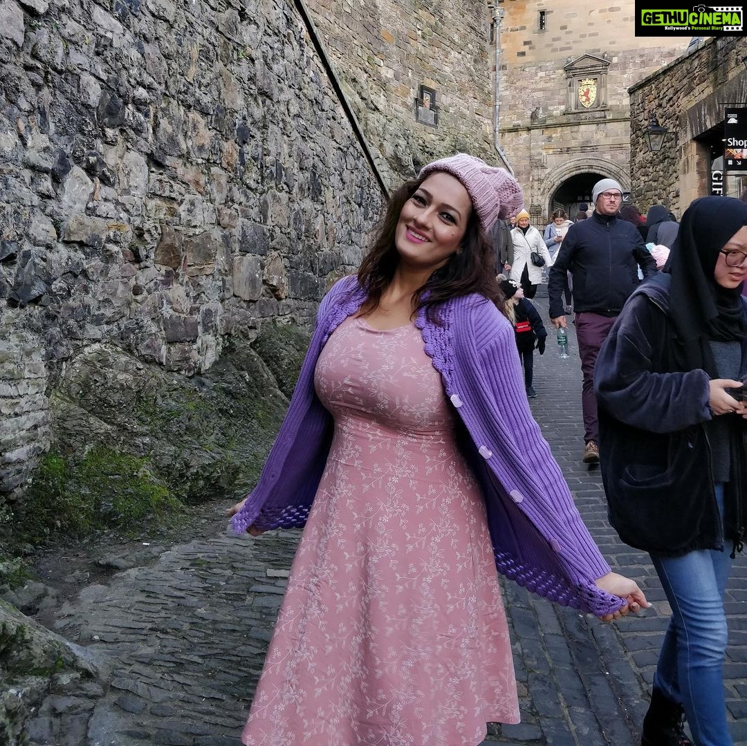 Falguni Rajani - 19.7K Likes - Edinburgh castle