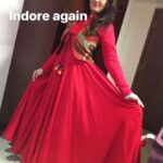 Falguni Rajani Instagram - Last year navratri I was invited at many places Ahmedabad twice, indore twice, Vadodara 😄💃🏻💃🏻💃🏻💃🏻💃🏻💃🏻