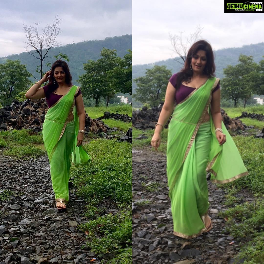 Falguni Rajani Instagram - Good morning 🌹😘