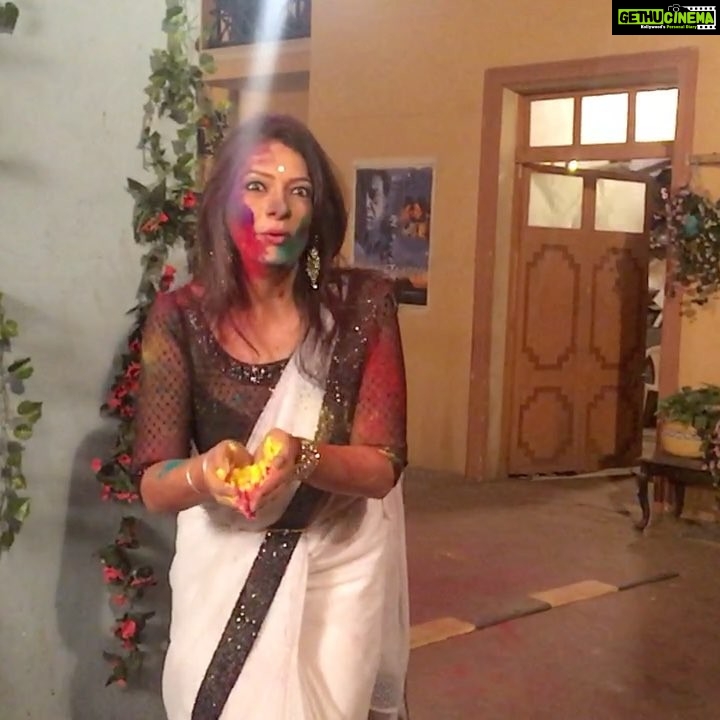Falguni Rajani Instagram - Happy holi 💦💦💦💦💦