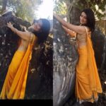 Falguni Rajani Instagram - We do not need to go anywhere for the photography ,awesome location on Bhabi ji set only 😄💃🏻💃🏻