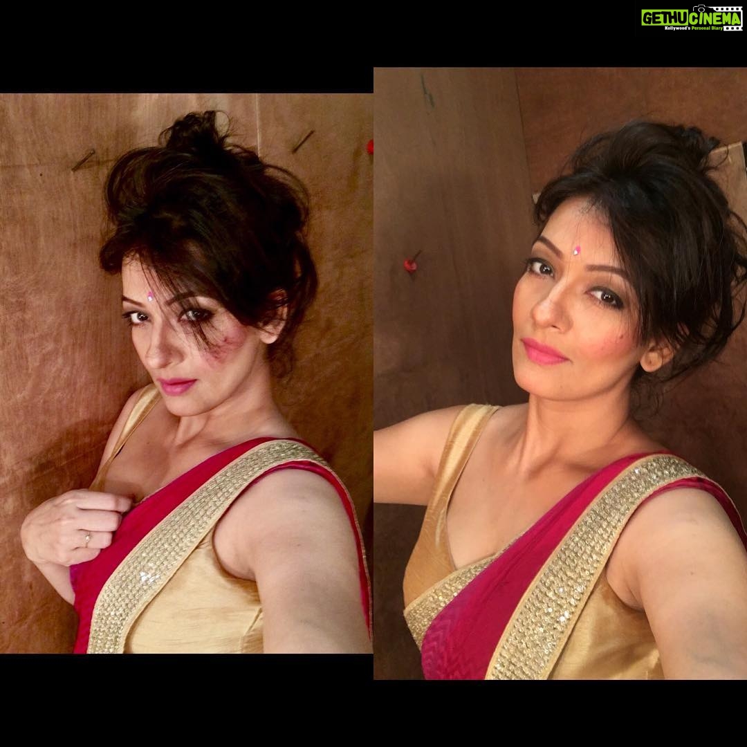 Falguni Rajani Instagram - Good morning 🌹🌹