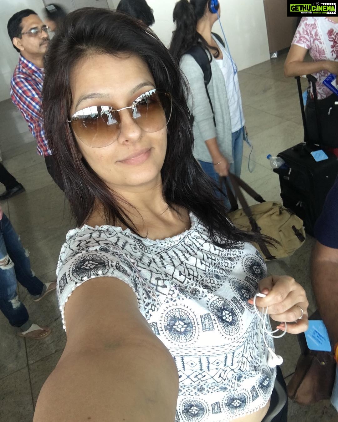Falguni Rajani Instagram - Hello friends coming to Indore for appearance in Navratri 💃🏻