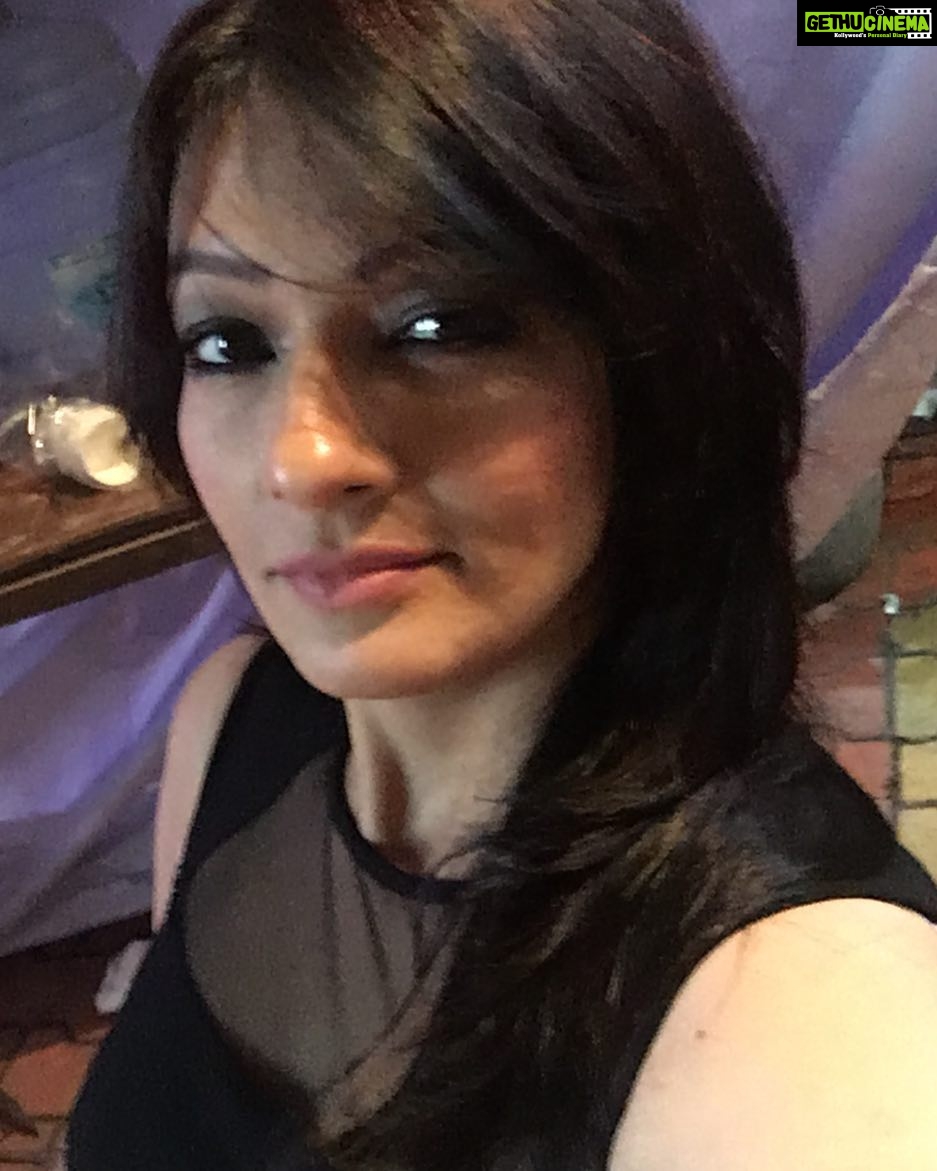 Falguni Rajani Instagram - Good morning 😘😘