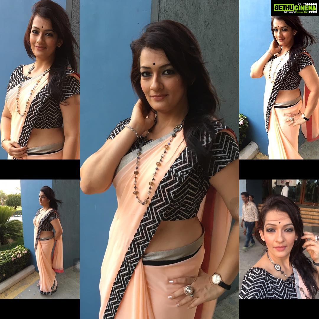 Falguni Rajani Instagram - Shooting for my new gujrati film