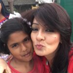 Falguni Rajani Instagram - My chhoti fan was shy to pout 😘😘