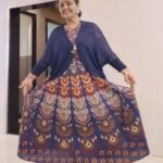 Fathima Babu Instagram – This is also a selfie