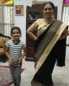 Fathima Babu Instagram - With baby Lisha in the sets of Yaradi nee mohini
