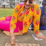 Fathima Babu Instagram - சிறு பிராயத்தில் ஆடி மகிழ்ந்த பல விளையாட்டுகள் இப்போது வழக்கொழிந்து விட்டன. பல்லாங்குழி அவற்றுள் ஒன்று