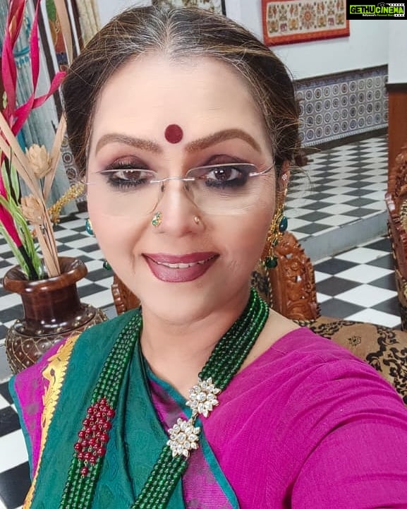 Fathima Babu Instagram - A click at the sets today