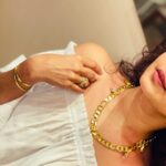 Gajala Instagram - Cleopatra Act 😍 . Use code Gazala10 to avail an additional discount on @osvagindia 📸 @ujwalgupta_ 😘 Jewellery by : @osvagindia 😍🙏🏻 #gajala #gazala #jewellery #white #loveyourself #beauty #ring #necklace #bracelets #loveit