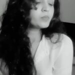 Gajala Instagram - Cheers to #blackandwhite songs😍 . . #hindisongs #cinema #gajala #gazala #bollywoodsongs #reelitfeelit #reelsinstagram #reelit #love #actorlife