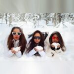 Gajala Instagram - Snow Queens! @keertikelkar @surveenchawla !!! #gulmarg @thekhyberresort @jktourismofficial #gazala #gajala