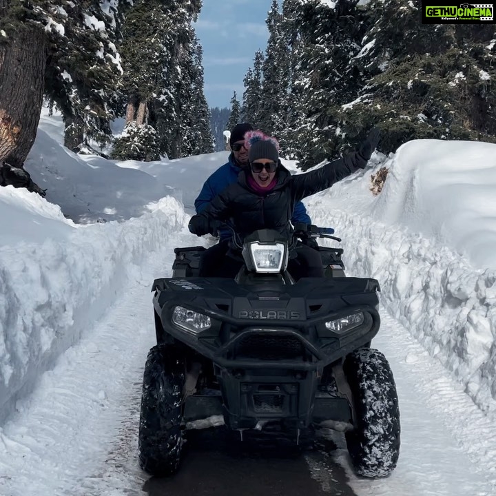 Gajala Instagram - CAN’T GET OVER IT😍 #atv #gulmarg #visitkashmir #gajala #gazala @aaqiblone111 thank you. 🙏 @jktourismofficial Gulmarg, Kashmir