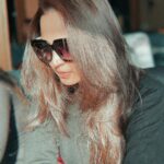 Gajala Instagram - Shadow created!!!!!!! 🇳🇴 Hair: @salon_aysha 😘 #gazala #gajala #sunkissed #black #sundayvibes Hotel Highland Park Gulmarg