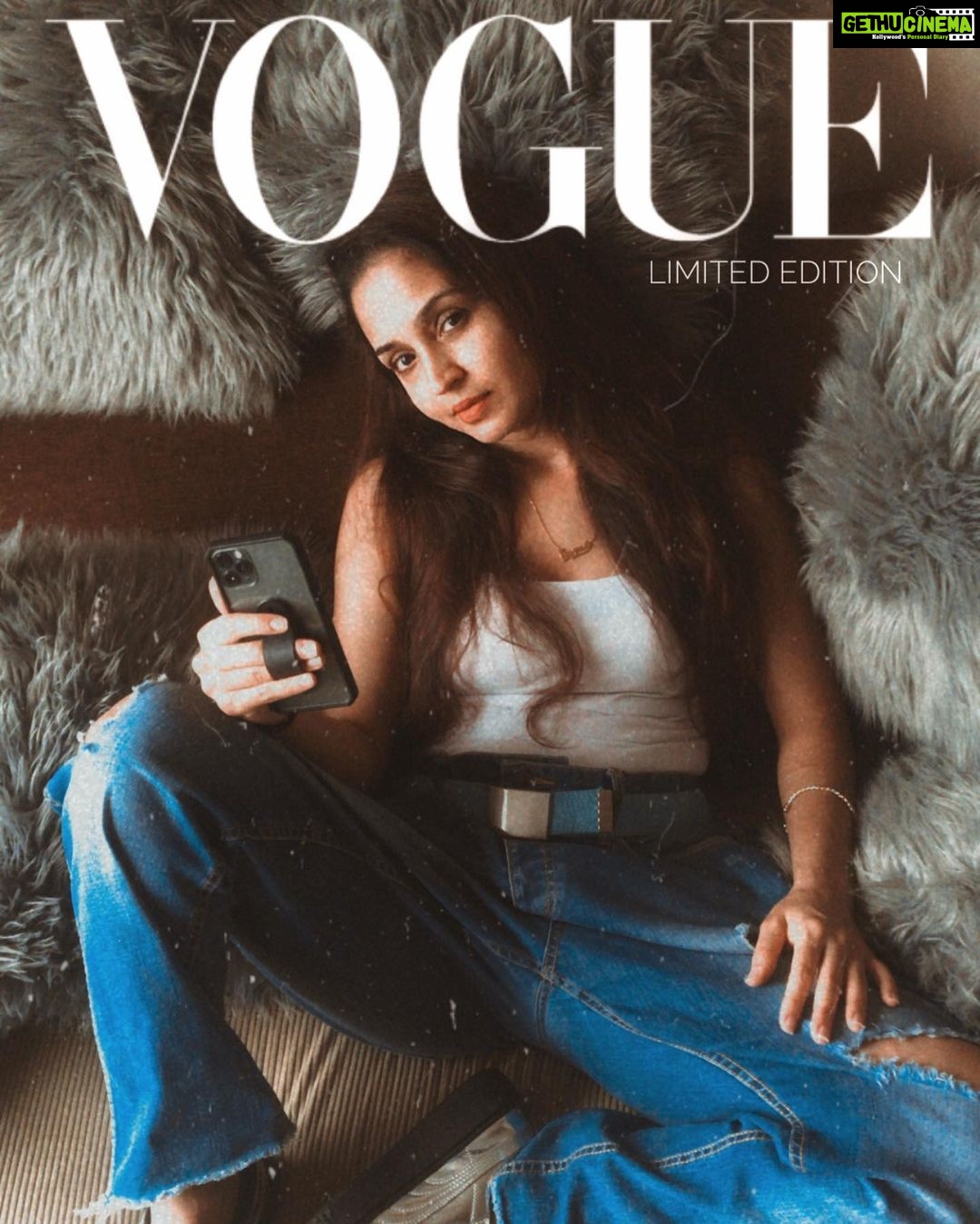Gajala Instagram - Privilege copy....!! #gazala #gajala #telugu #teluguactress #instadaily #goodmood#bluejeans#boyfriendsjeans #shoot #greyfashion#conceptart #sports #sneakers #acceceries #mumbai #instagram #imstamood White