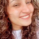Gajala Instagram - Phir yeh mat keh dena,PYAAR HOGAYA HAI😻😉❤️ . . . . . . . #gazala #gajala #actress #reelitfeelit #reelsinstagram #reelsviral #reelkarofeelkaro #instagram #instadaily #instapic #teriaakhomedikhtajopyarmuje #glowup #smiles #happyme #curlyhair #eyes #lifeisgood
