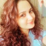 Gajala Instagram - Love my Curls……😍 your hair is 90% of your selfie😻 . . . . . . @salon_aysha ❤❤ #color #salonayesha #gazala #gajala #instadaily #instagram #instapic #instahair #curlyhair #smile #goodmood #goodhairday
