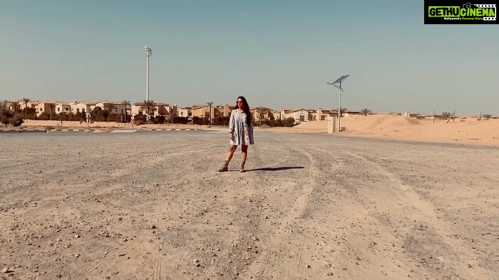 Gajala Instagram - There is no sand storm today !!!!π₯βοΈπ₯βοΈ . Video by : @rishabh_shetty_ π @dhiraj.shetty21 π Edited by : @ujwalgupta_ π . #desert #sunkissed #tan #boots #gajala #gazala #sunshine #dubai #travel