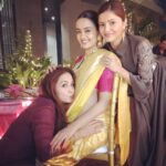 Gajala Instagram - The changes in ur body will last just for nine months, but the beauty of motherhood will embrace u for the rest of your life❤️ ALL MY LOVE TO THIS LITTLE ANGEL😘😘 cant wait to hold u in my arms🤗😘❤️ #babyshower #surveenchawla #gajala #gazala #motherhood #baby #babybump #friends #love @surveenchawla @akshaythakker @rubinadilaik @faisal_miya__photuwale ❤️