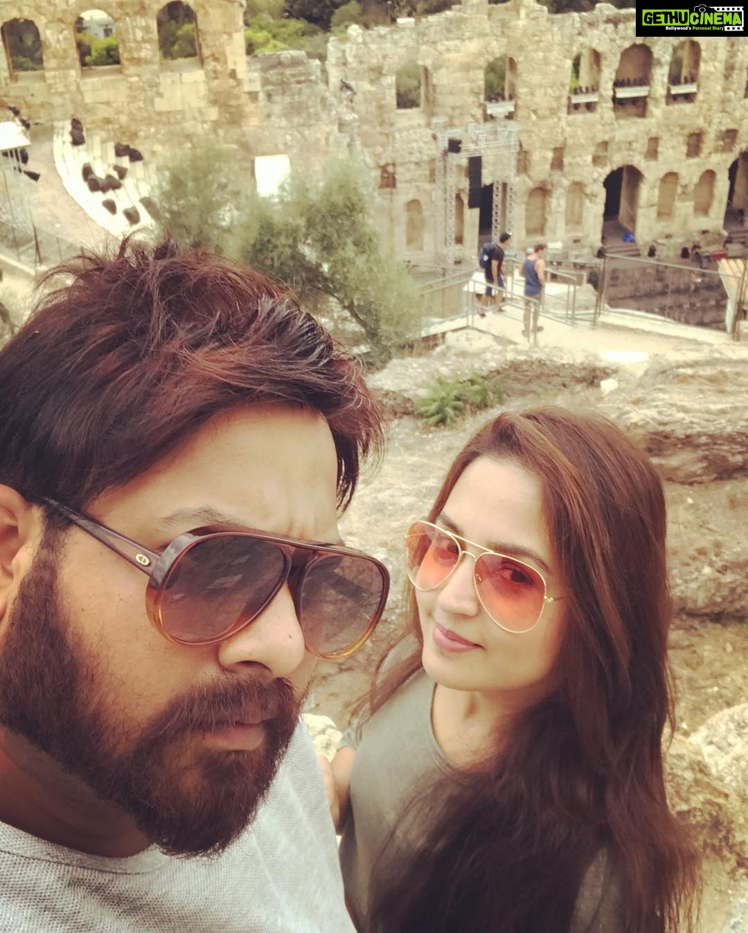 Gajala Instagram - US❤️ “ I Am Yours No Refunds 😍 HAPPY ANNIVERSARY HUBBY😘❤️ @faisal_miya__photuwale 🤗 #happyanniversary #3yearsofmarriage #gajala #gazala #lifeisblessed #hubbylove #love