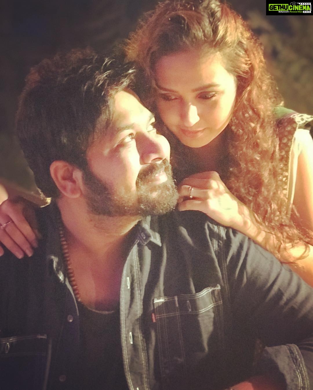 Gajala Instagram - US❤️ “ I Am Yours No Refunds 😍 HAPPY ANNIVERSARY HUBBY😘❤️ @faisal_miya__photuwale 🤗 #happyanniversary #3yearsofmarriage #gajala #gazala #lifeisblessed #hubbylove #love