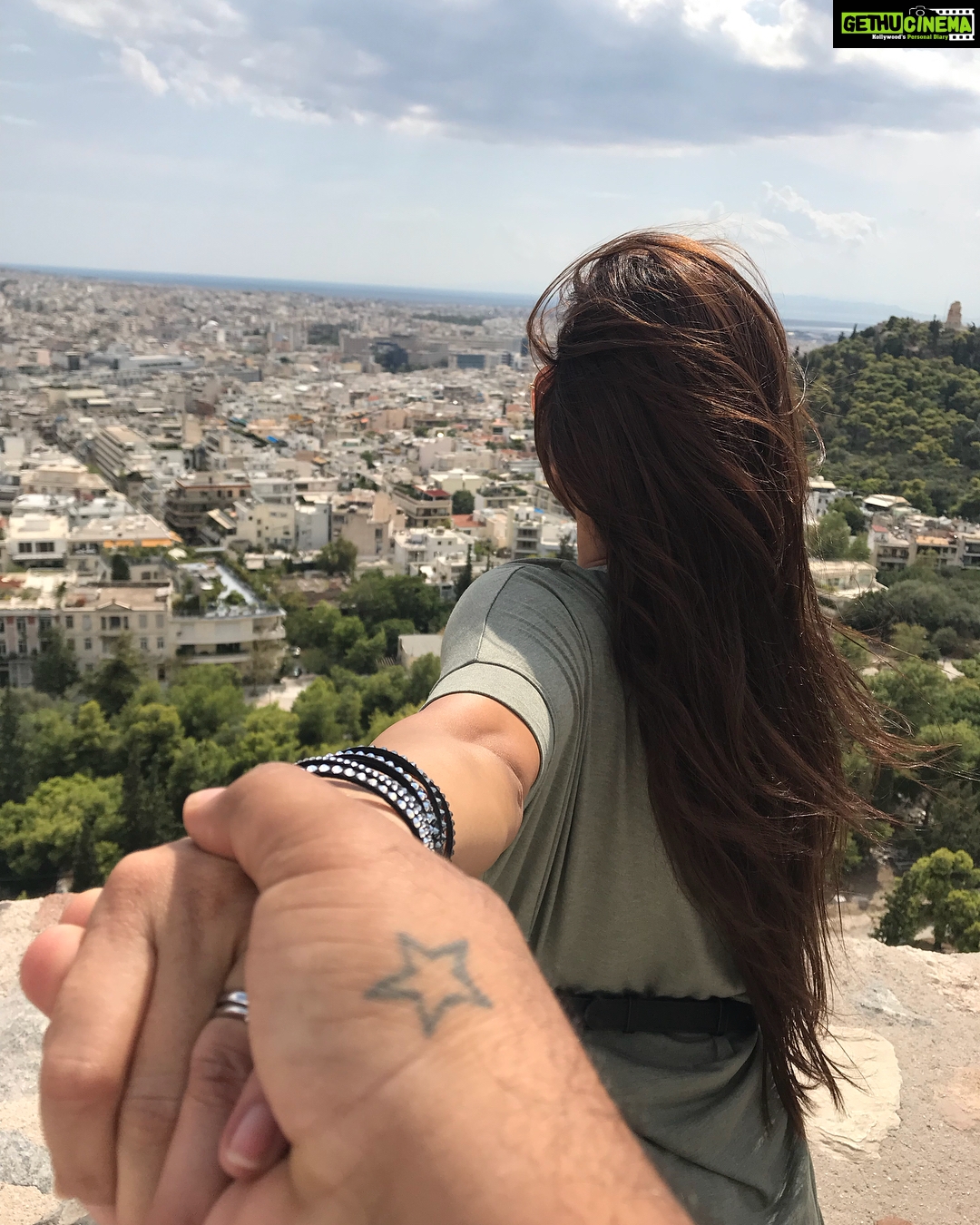 Gajala Instagram - Seeing The World With My World❤️ @faisal_miya__photuwale 😘😘 #traveldairies #athens #greece #acropolis #love #gajala #gazala #vacation