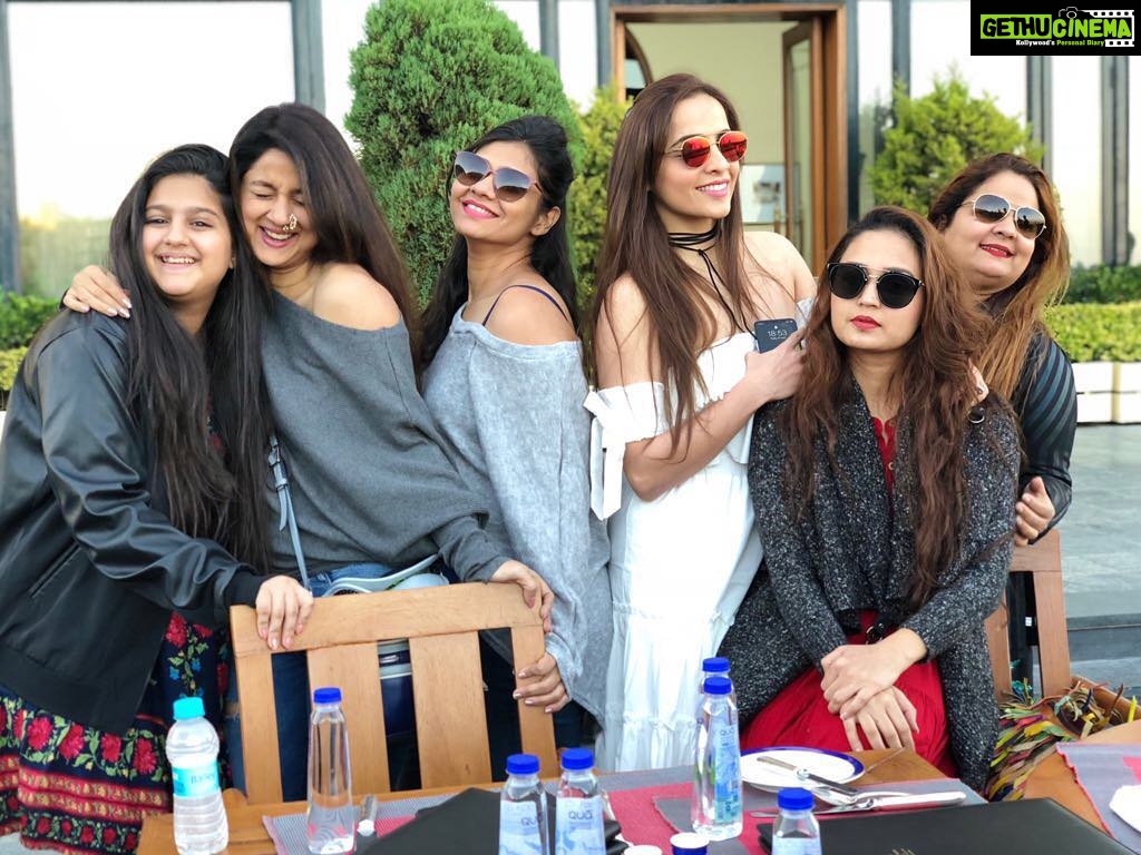 Gajala Instagram - ❤️❤️❤️❤️ @keertikelkar @iamnehap @meghnachitalia @iammuskaanp @tintin3012 missed u sur😘🤗 @surveenchawla Wildflower Hall, An Oberoi Resort