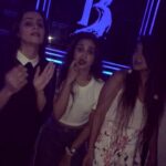 Gajala Instagram - Finding friends wth the same mental disorder ............ ITS PRICELESS😘😘🤣🤣💃🏽💃🏽😇😇 @tintin3012 @keertikelkar @iamnehap @iammuskaanp #b#partytime #friends #ccchaps #fashion #redlips #curlyhair #denuim #flarepants #sporty #chopard #chopardwatch #loveforwatches#b #blounge #life #love #crazy #crazyfriends ❤️❤️ Juhu Beach
