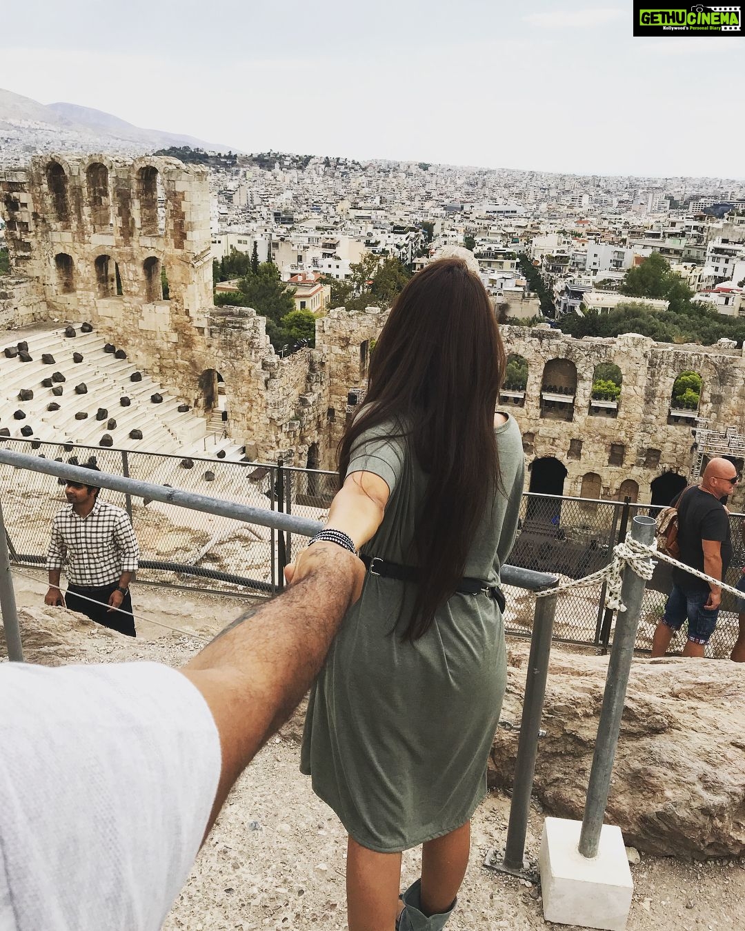 Gajala Instagram - Seeing The World With My World❤️ @faisal_miya__photuwale 😘😘 #traveldairies #athens #greece #acropolis #love #gajala #gazala #vacation