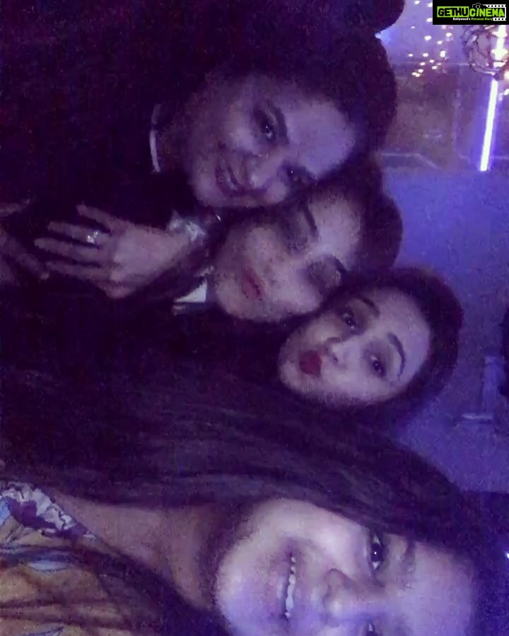 Gajala Instagram - Finding friends wth the same mental disorder ............ ITS PRICELESSπππ€£π€£ππ½ππ½ππ @tintin3012 @keertikelkar @iamnehap @iammuskaanp #b#partytime #friends #ccchaps #fashion #redlips #curlyhair #denuim #flarepants #sporty #chopard #chopardwatch #loveforwatches#b #blounge #life #love #crazy #crazyfriends β€οΈβ€οΈ Juhu Beach