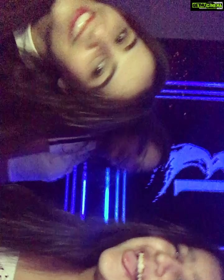 Gajala Instagram - Finding friends wth the same mental disorder ............ ITS PRICELESSπππ€£π€£ππ½ππ½ππ @tintin3012 @keertikelkar @iamnehap @iammuskaanp #b#partytime #friends #ccchaps #fashion #redlips #curlyhair #denuim #flarepants #sporty #chopard #chopardwatch #loveforwatches#b #blounge #life #love #crazy #crazyfriends β€οΈβ€οΈ Juhu Beach