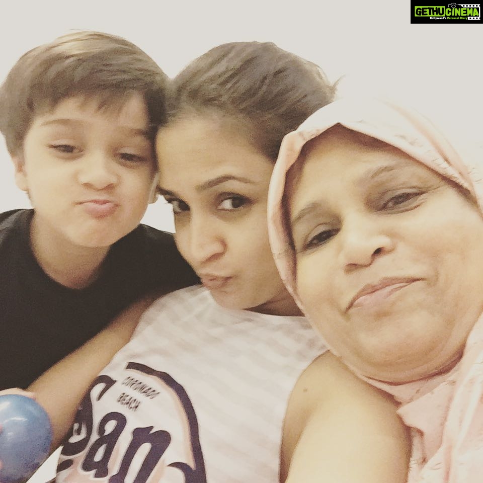Gajala Instagram - 2ppl "Who keep on calling me gazzi all day" der phone cals ❤️em!! MAA Ka pyaar & Nephew ki masti❤️❤️❤️😘😘
