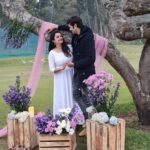 Ganesh Venkatraman Instagram - Love only GROWS with time if u let it... With time we have learnt to CELEBRATE our differences...  LAUGH at both - our own & the others eccentricities...  And end our squabbles with a big tight HUG 🤗🤗 Because at the end LOVE always TRIUMPHS ❤️❤️❤️ HAPPY VALENTINES DAY #loveyoutillforever @prettysunshine28 This fab Location Organized by : @kodaiinabox #happyvalentinesday