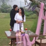 Ganesh Venkatraman Instagram - Love only GROWS with time if u let it... With time we have learnt to CELEBRATE our differences...  LAUGH at both - our own & the others eccentricities...  And end our squabbles with a big tight HUG 🤗🤗 Because at the end LOVE always TRIUMPHS ❤️❤️❤️ HAPPY VALENTINES DAY #loveyoutillforever @prettysunshine28 This fab Location Organized by : @kodaiinabox #happyvalentinesday