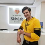 Ganesh Venkatraman Instagram - I Recently visited #skinlabchennai for a consultation as I really wanted to understand my skin better !  A special shoutout to the doctors here who are super patient & answer all your concerns (u know me, I ask a looooot of questions 😜)  After thoroughly examining my skin, they suggested the 'Hydra Pure Pore' Treatment for me. It turned out to be the perfect combination to hydrate and deep clean my skin. The Hydra Pure Pore therapy uses a unique technology for deeper penetration of active ingredients. It ended with an anti-acne marine based peel-off mask to control sebum protection & cleanup my skin. My skin feels fresh, shiny and pampered ❤️ Men, don't be shy to take a Facial - it's totally worth it 👍👍 Location - Dr. Jamuna Pai’s SkinLab, Nungambakkam road @drjamunapai  @skinlabindia