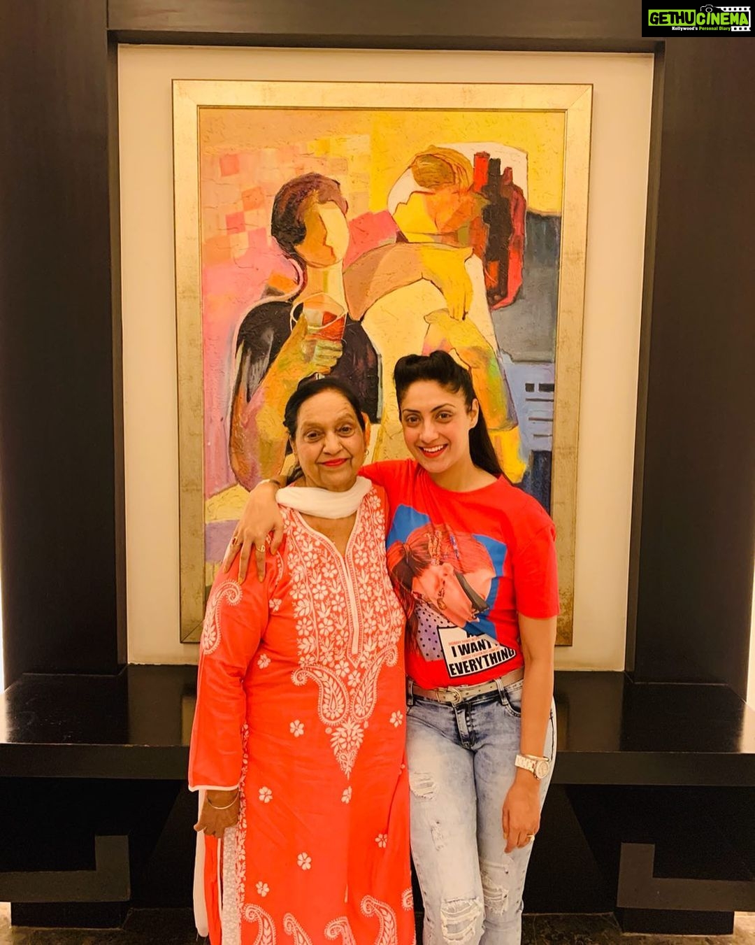 Gurleen Chopra Instagram - Rab nu dekhiya ta nahi per ehna pta oh jarur tere varga hoega👩👧duniya diya Sariya mawa nu Mother’s Day diya Bahut Bahut vadhaiya ❤️❤️ . . . #happymothersday #loveyourmom #respectyourmom #mom #bestgiftfromgod #loveyoumom