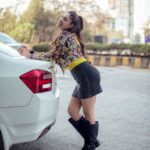 Gurleen Chopra Instagram - I love auto more than car 🚗 . . . Pic credit 📸 @shotfromabhi . . . . . #myuniverse #autodriver #cardriver #lifedriver #cutiepie #bubblygirl #mumbaigurl #love #loveyourself #lovelife #lovelove #kisskiss #missmiss #bollywoodactress Back road Lokhandwala