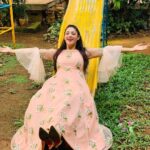 Gurleen Chopra Instagram - Fly like butterfly & spread your fragrance of positivity with your smile 🦋🦋 . . . #cutegirls😘 #happygirl #postivegirl #puresoul #fun #enjoylife #praygodswill #happiness #beautiful #gown #eveninggowns Mumbai, Maharashtra