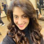 Gurleen Chopra Instagram - I love my hair because... It’s a reflection of me & me is beautiful . . . #newhaircut #newme #newlook #cutipie #followme #newcurls Lonavala, Khandala