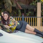 Gurleen Chopra Instagram - Live life Queen's Size 👸 Shot by @shotfromabhi Styled by @white_entelope Lokhandwala Complex