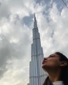 Gurleen Chopra Instagram - I see my path, but I don't know where it leads. Not knowing where I'm going is what inspires me to travel it 🌎 🙌🏽 🌎
.
.
.
.
.
#Dubai #Travel #Traveller #InDubai #Bollywood #BollywoodActress #ladyboss #girlboss #business #happiness #movieshoot #simplegirl #enjoyinglife #lovethismoment #thismomentislife❤❤❤