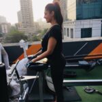 Gurleen Chopra Instagram – Work while they sleep, learn while they party, save while they spend, live like they DREAM….Sunday early mng gym ( 🏋️‍♀️ work out videos coming soon )…. love u all ❤️❤️….GURLEN….#sundaymotivation #hardcoreworkout #legsday #gymlover #myfavplace #gettingreadyforbigdream…. Waves Gym