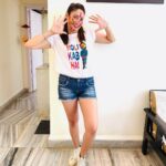 Gurleen Chopra Instagram - Happy Holi # holi2019 #happyholi #holi Mumbai, Maharashtra
