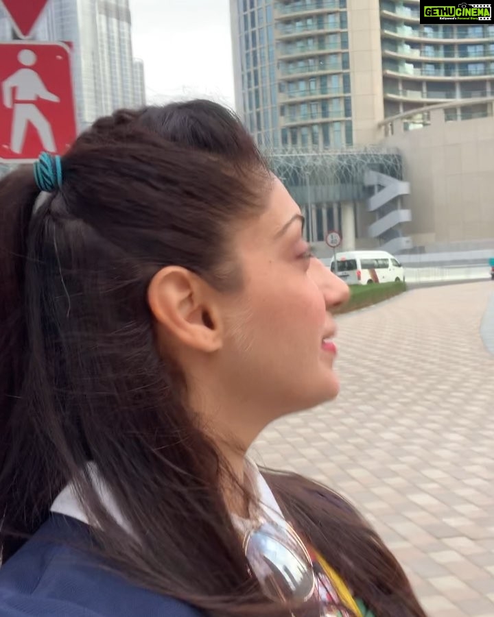 Gurleen Chopra Instagram - First day in DUBAI ( thank you baba ji 🙏🏻 ) The Dubai Mall - The World's Largest Shopping Mall!