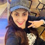 Gurleen Chopra Instagram – Hi everyone, I will be out of india for few days. If you have something urgent plz msg me on WhatsApp or DM me on Instagram igurleenchopra… love u all miss u soooooooooo muchhhhhhhhh.. 🌟🌟 Terminal 2 Chatrapati Shivaji Terminal Mumbai