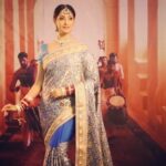 Gurleen Chopra Instagram - I love you, and that’s the beginning and end of everything...#bridalshoot #indianbride #kalaniketanclassic #kalaniketan_sarees Mumbai, Maharashtra